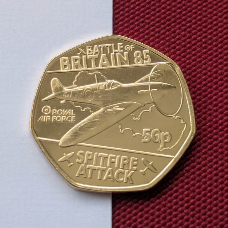 ♥NEW♥ 50p 2025 - GOLD plated SPITFIRE ATTACK Battle of Britain 85 years coin