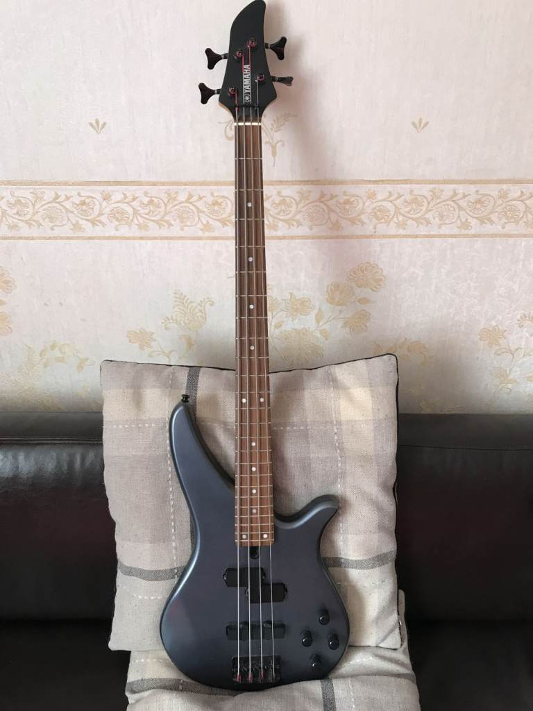 Yamaha Bass Guitar -RBX370A