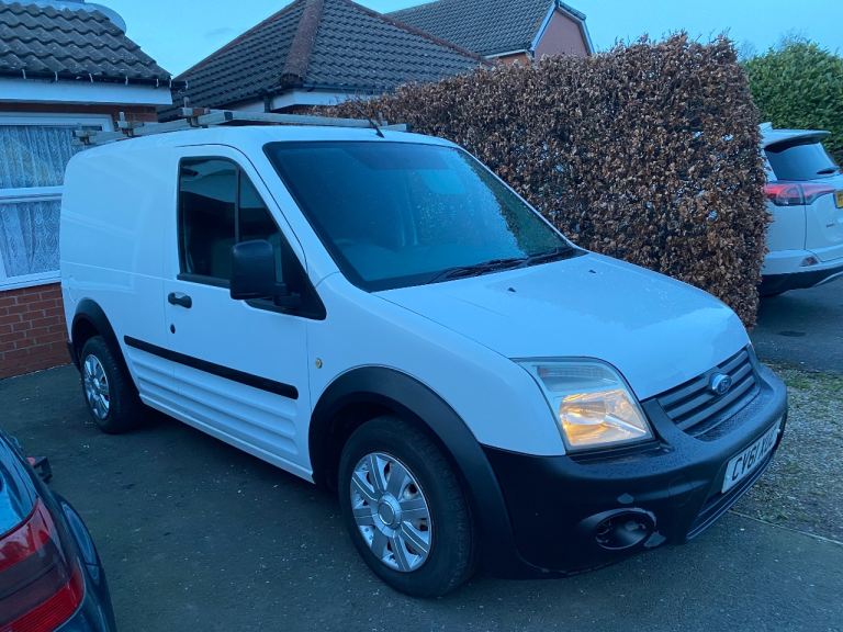 2011 Ford transit connect low mileage 