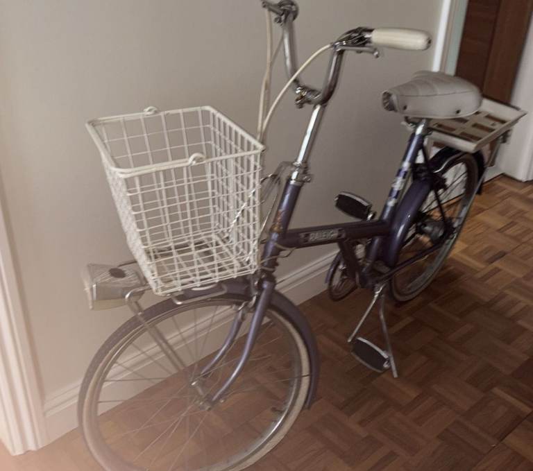 Vintage Raleigh Shopper ladies bike