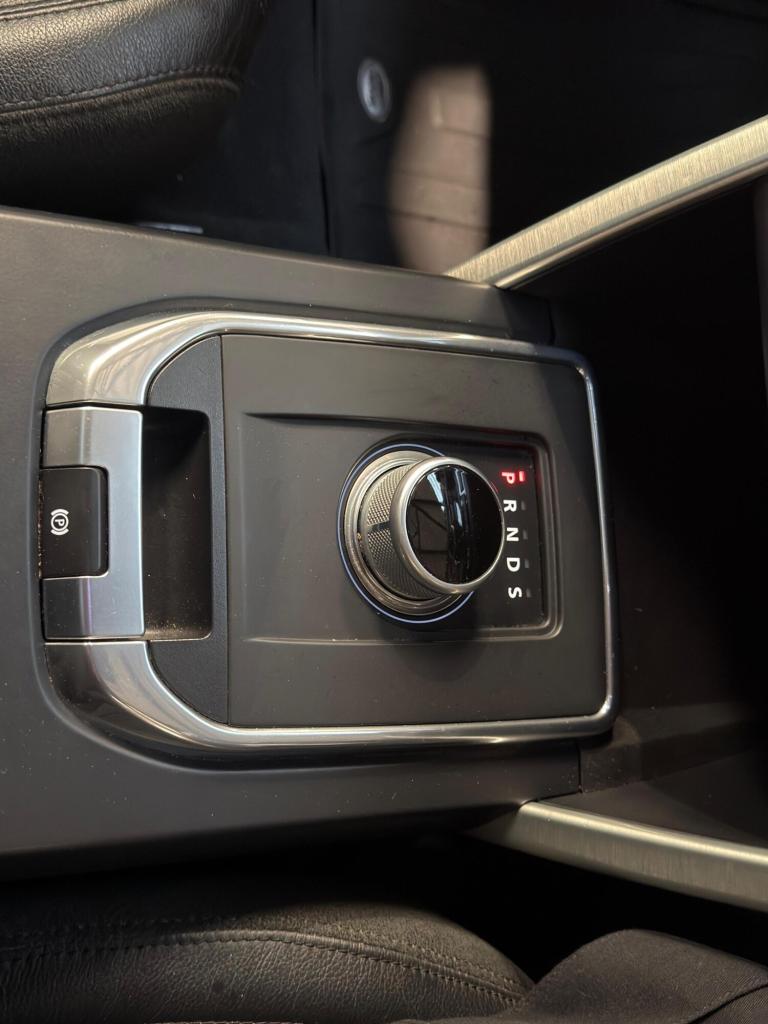 2016 Land Rover Discovery Sport 2.0 TD4 180 SE Tech 5dr Auto ESTATE DIESEL Automatic