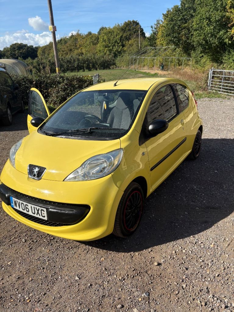 Peugeot, 107, Hatchback, 2006, Manual, 998 (cc), 3 doors