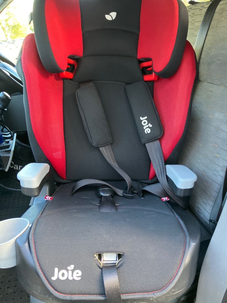 Joie Car Seat - Red and Black, Good Condition