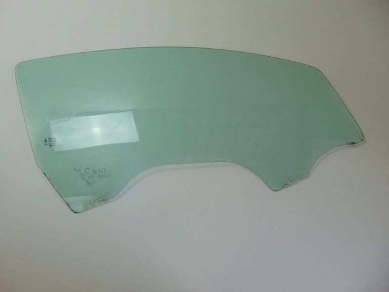 VAUXHALL CORSA C 1.0 PETROL WINDOW GLASS 3 DOOR LEFT NSF UNIT 2003 - 2007