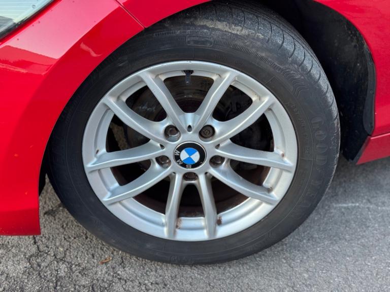 2013 BMW 1 Series 116d EfficientDynamics 5dr HATCHBACK Diesel Manual