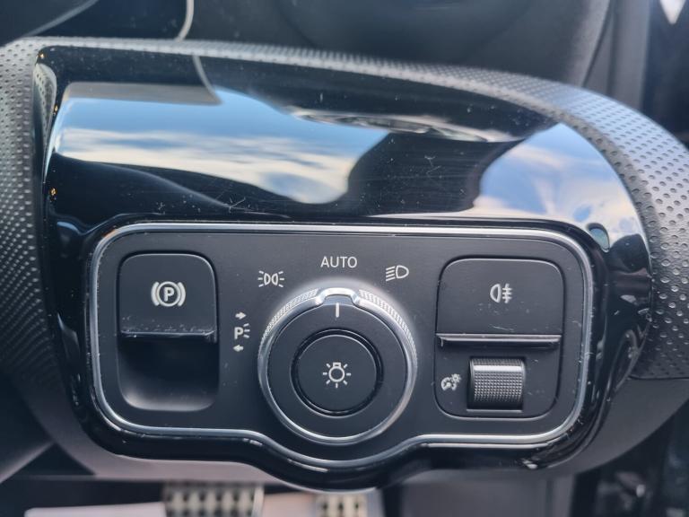 2018 Mercedes-Benz A Class 1.3 A200 AMG Line (Premium) Hatchback 5dr Petrol