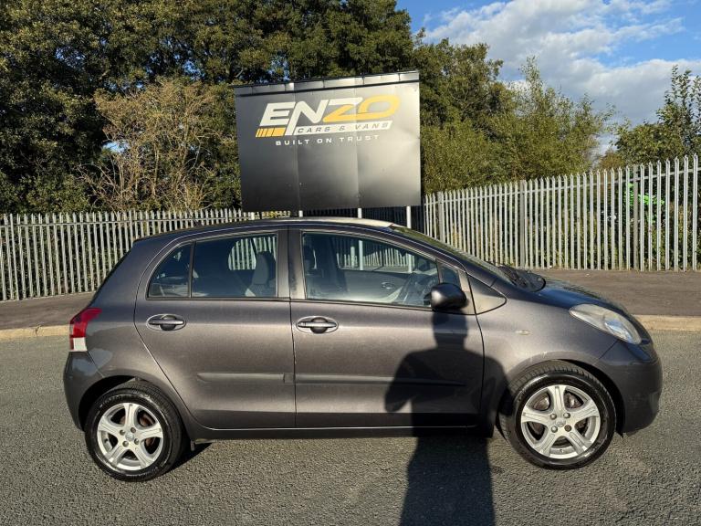 2010 Toyota Yaris 1.33 VVT-i TR 5dr [6] HATCHBACK Petrol Manual