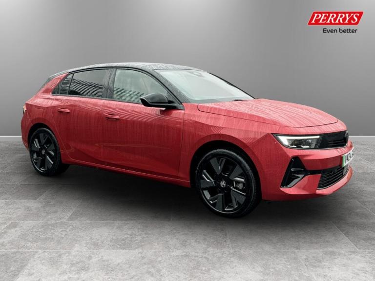 2024 Vauxhall Astra 115kW Ultimate 54kWh 5dr Auto Hatchback ELECTRIC Automatic