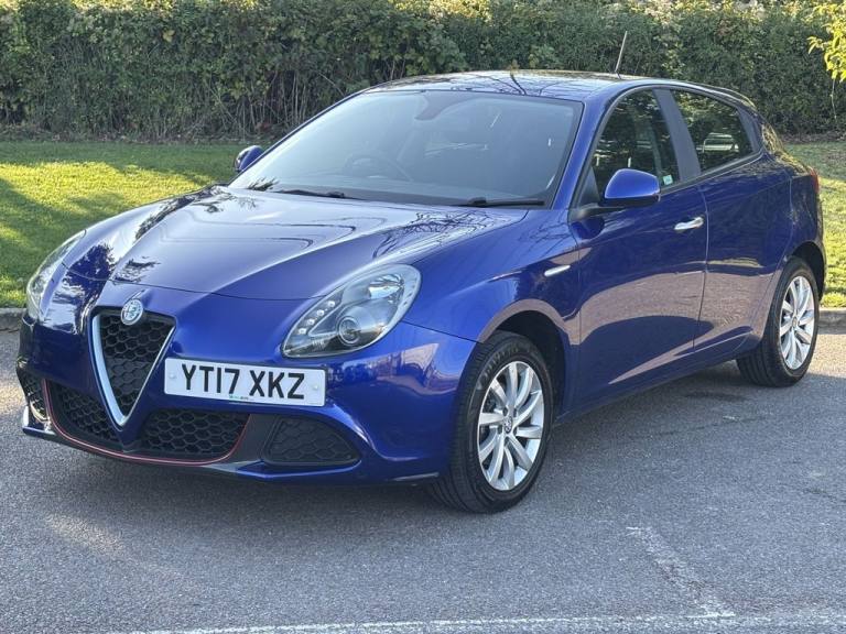 image for 2017 Alfa Romeo Giulietta 1.4 TB Giulietta Hatchback 5dr Petrol Manual Euro 6 (s/s) (120 bhp) Hat...
