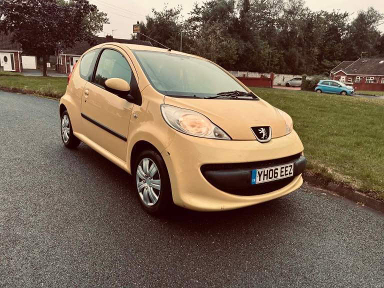 Peugeot, 107, Hatchback, 2006, Manual, 998 (cc), 3 doors