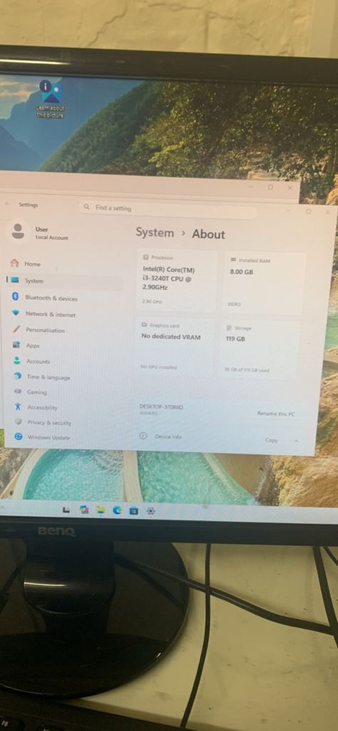 BenQ Computer Monitor – Good Condition