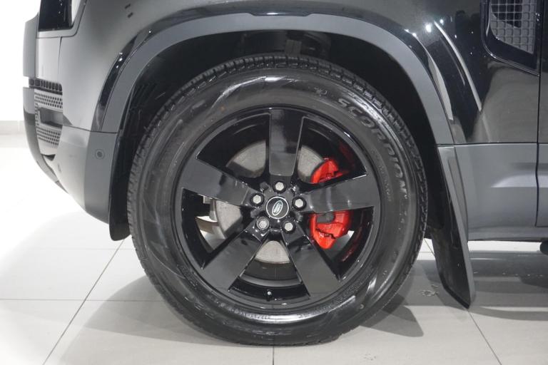 2023 Land Rover Defender 110 3.0 D250 MHEV HSE Hard Top SUV Auto 4WD MWB Euro 6 (s/s) 5dr PANEL V...