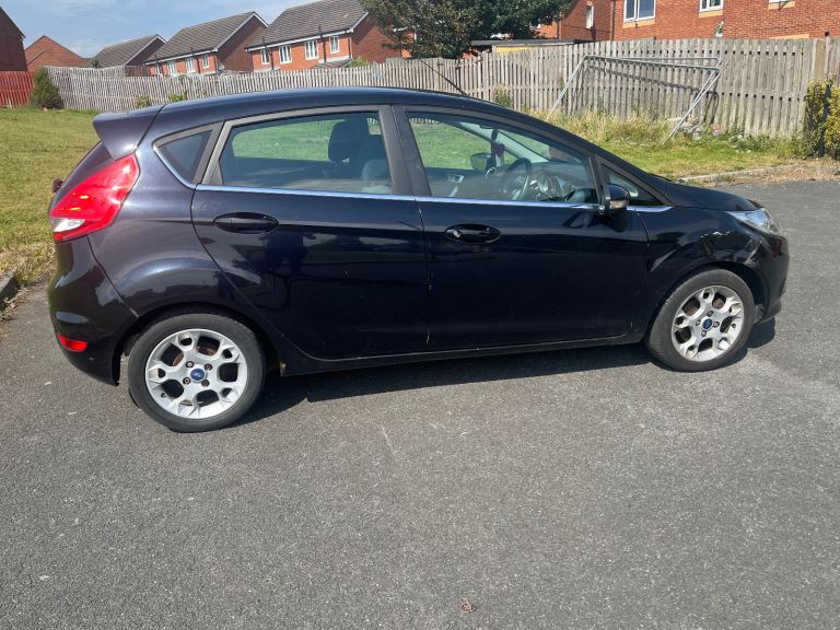 Ford, FIESTA, Hatchback, 2012, Manual, 1399 (cc), 5 doors