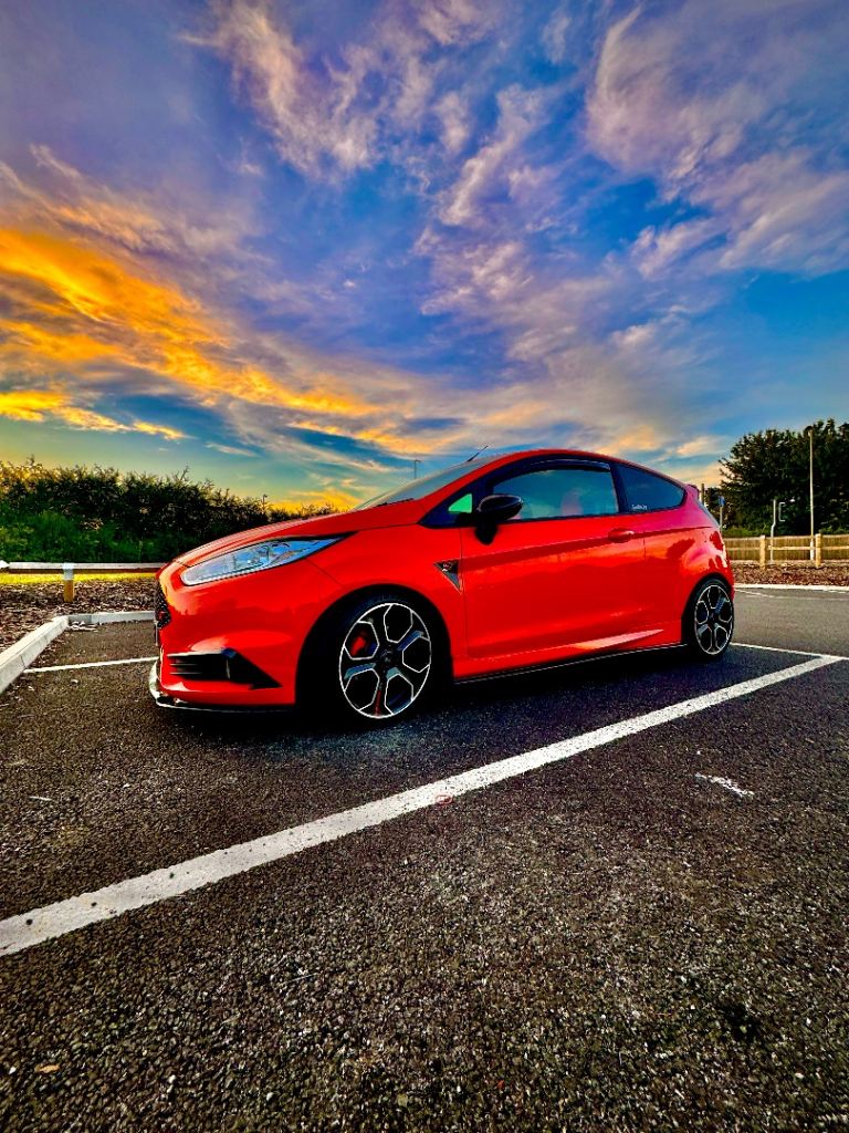Ford, FIESTA, Hatchback, 2016, Manual, 1596 (cc), 3 doors