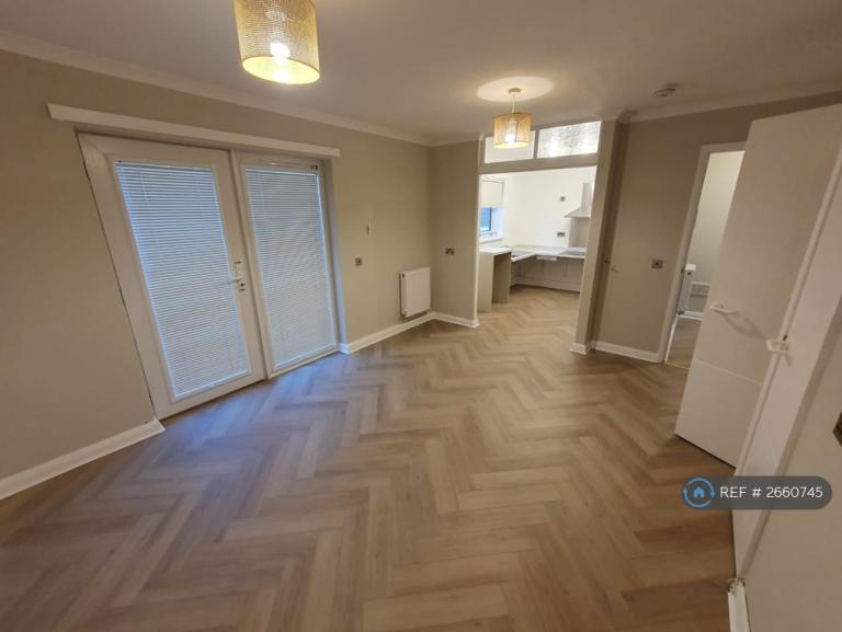 1 bedroom house in Lambeth Close, Blackburn, BB1 (1 bed) (#2660745)