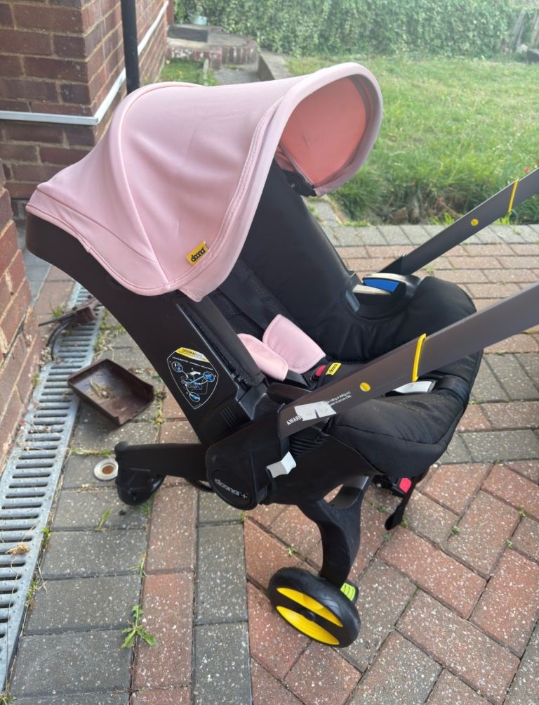 Doona+ Car Seat & Stroller - Pink, Good Condition