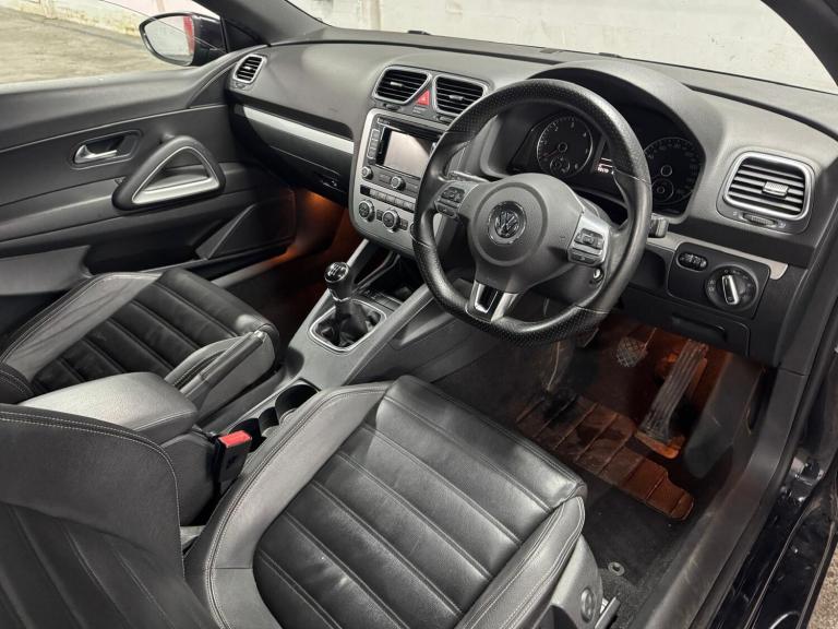 2012 Volkswagen Scirocco 2.0 TDi BlueMotion Tech GT 3dr [Nav/Leather] COUPE DIESEL Manual