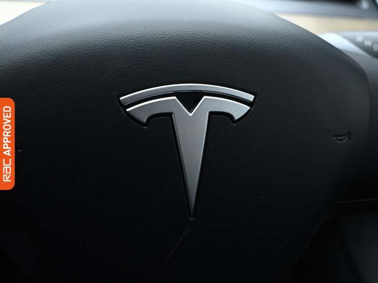 2021 Tesla Model 3 (Dual Motor) Long Range Saloon 4dr Electric Auto 4WDE (346 ps) Saloon ELECTRIC...