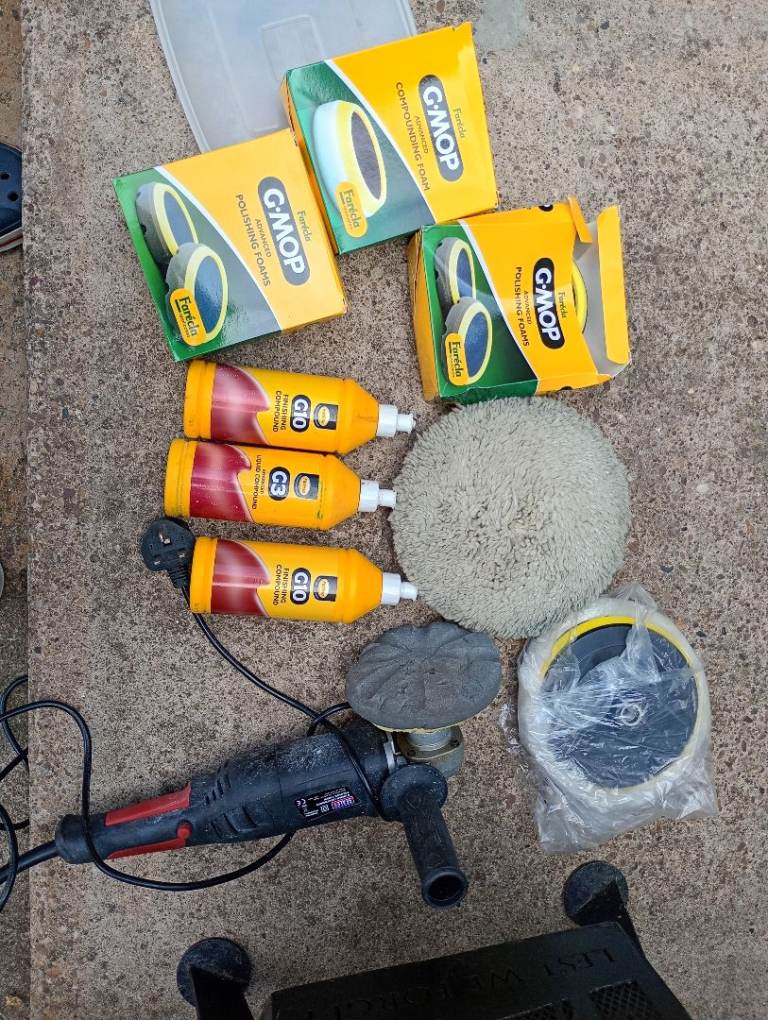 Car polishing kits
