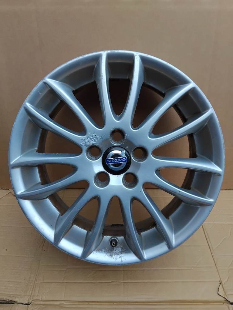 Volvo V50 S40 C30 17in Spartacus Alloy Wheel 7Jx17 Needs Repair
