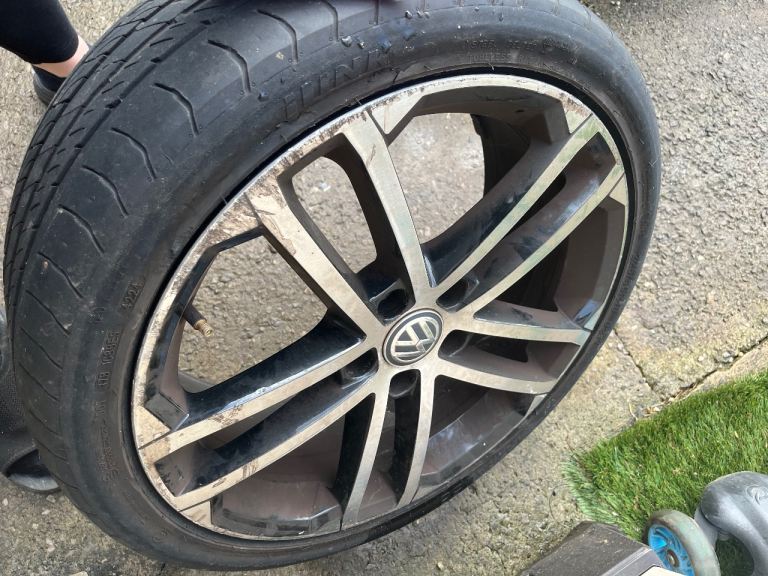 Nogaro 18” alloy 