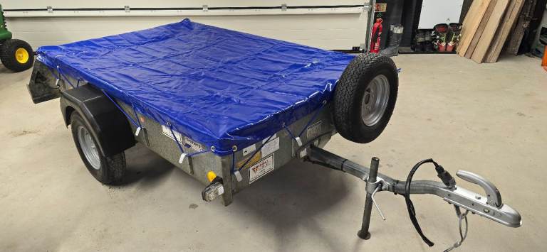 Car trailer Ivor williams 