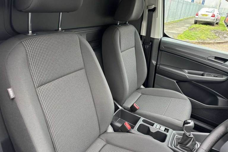 2025 Volkswagen Caddy Maxi 2.0 TDI 102PS Commerce Plus Van (Tech Pack) Van Diesel Manual
