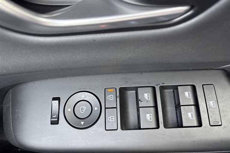 2024 Hyundai KONA 1.6 h-GDi Ultimate SUV 5dr Petrol Hybrid DCT Euro 6 (s/s) (129 ps) SUV Hybrid A...