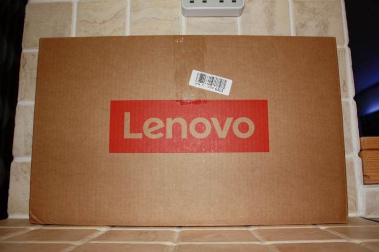 Lenovo IdeaPad Slim 314IAN8 Laptop in Abyss Blue as New in Box with Manual and Accessories