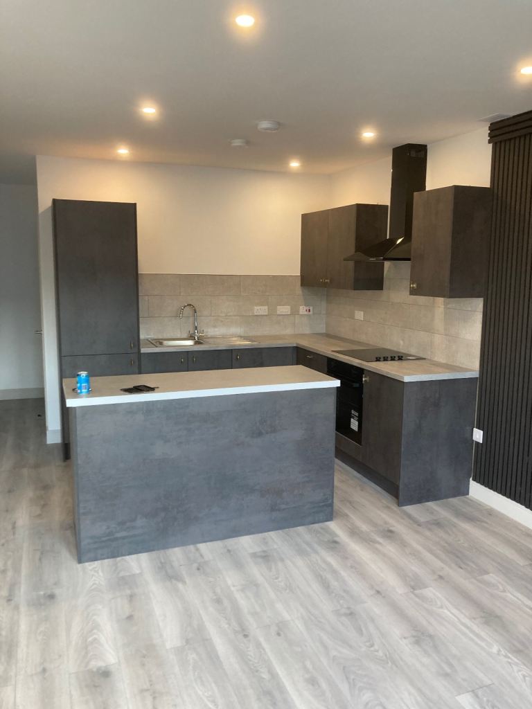 Stunning New Development of 8 flats in Croydon. 5 mins walk to Train Station 