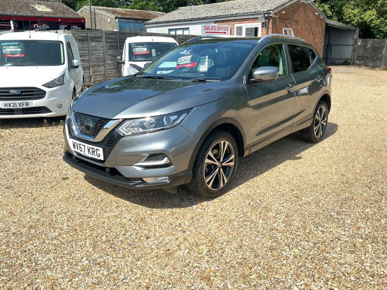 2017 Nissan Qashqai 1.5 dCi N-Connecta 5dr HATCHBACK Diesel Manual