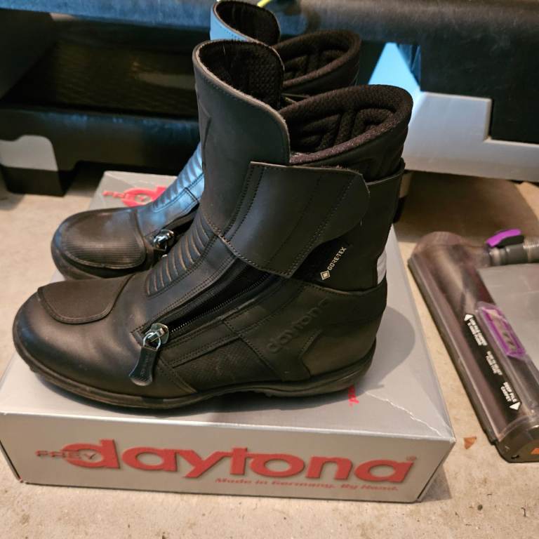 Daytona boots