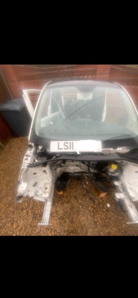 Fiat 500 2011 1.2 lounge shell with ID 