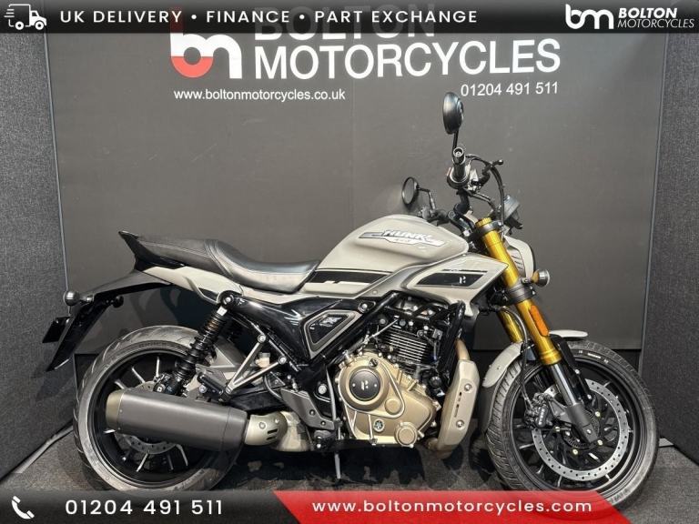 Hero Hunk 440cc Street Bike - A2 Licence