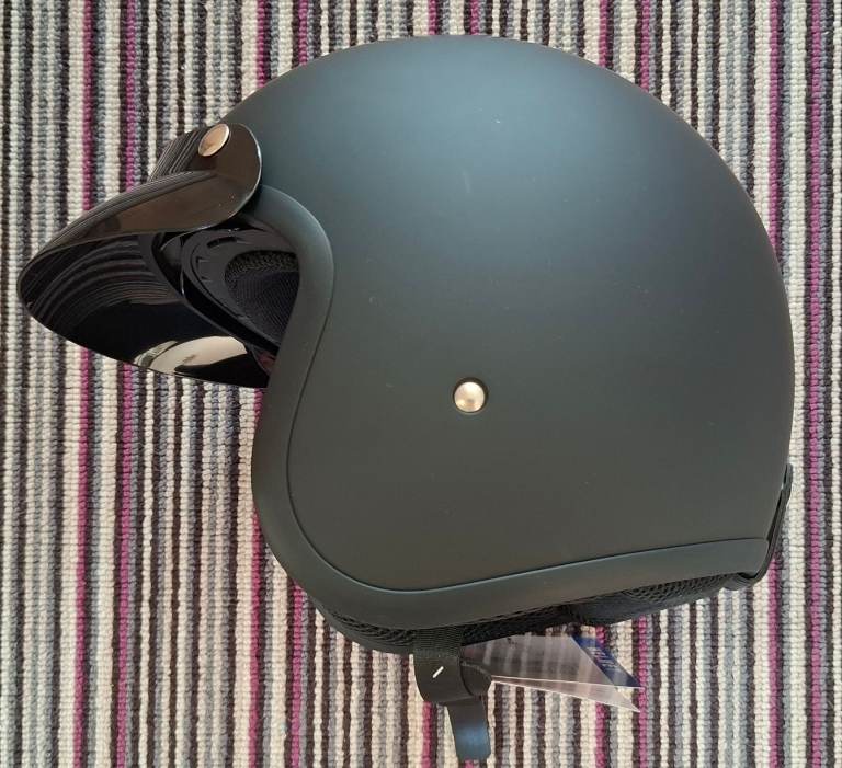 Vcan V537 helmet, medium size