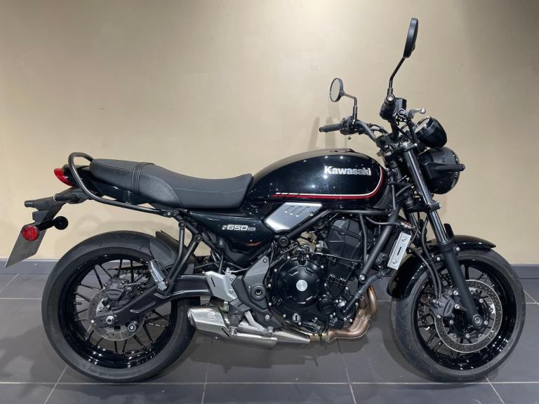 Kawasaki Z650RS Z650 RS in Black 2023