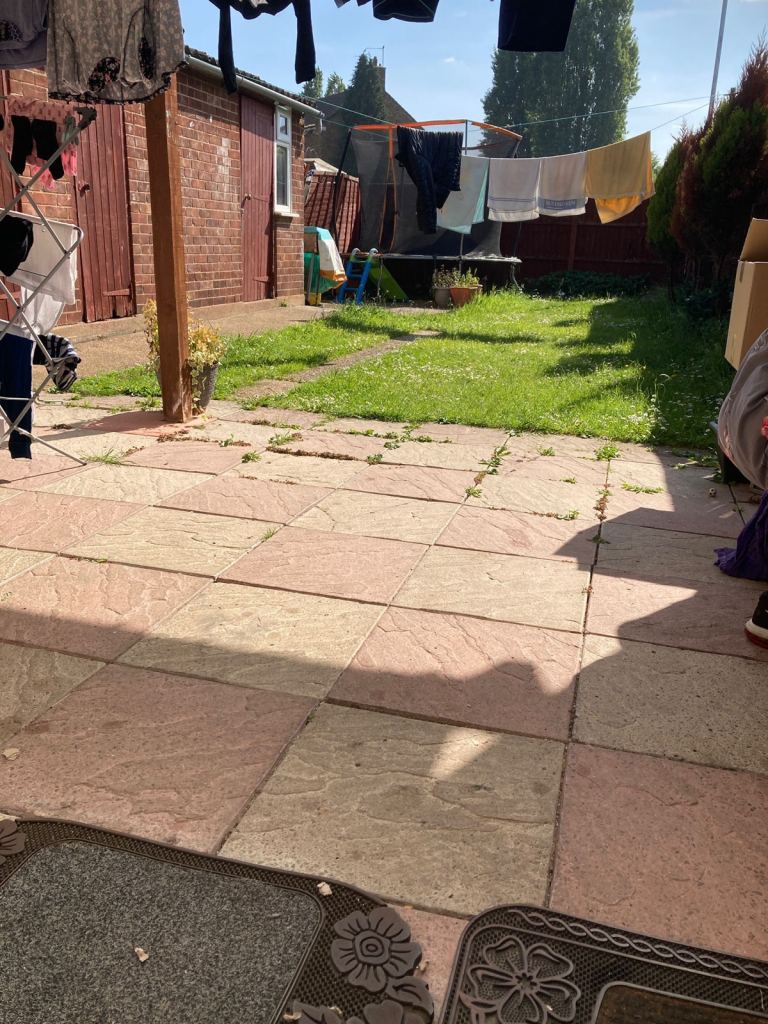 3 Bedrooms fully furnished house  family house