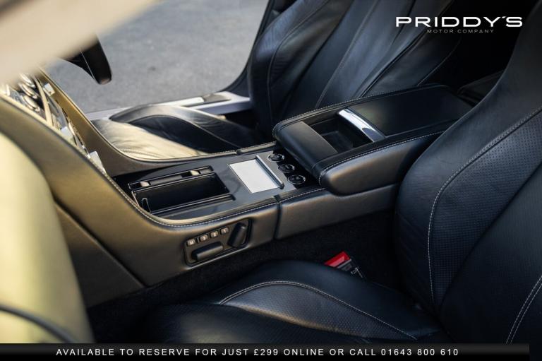 ASTON MARTIN DB9 5.9 - 13 Stamp service portfolio - Future classic by Aston