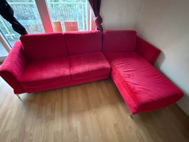 Fabric corner sofa for £140