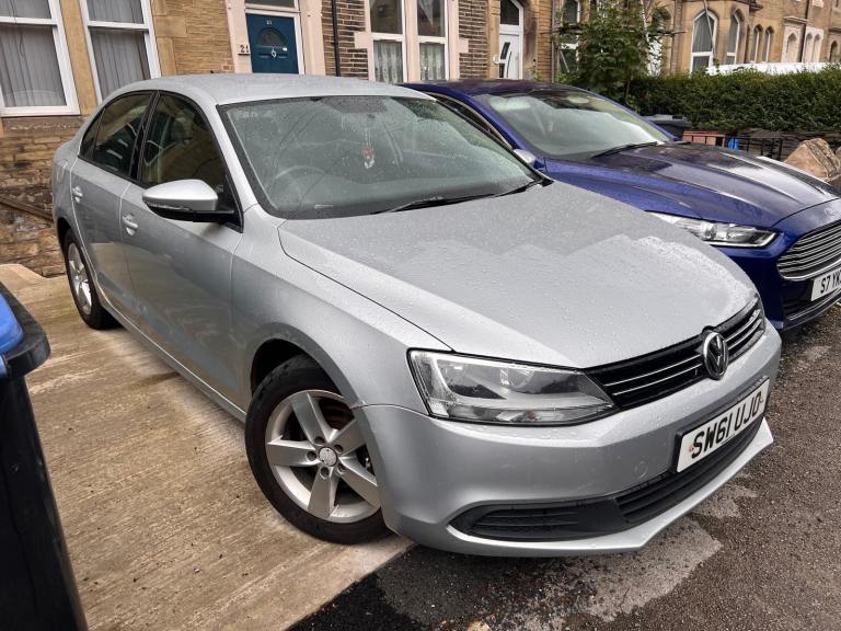 Volkswagen, JETTA, Saloon, 2011, Manual, 1598 (cc), 4 doors