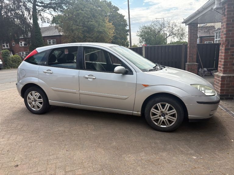 Ford, FOCUS, Hatchback, 2005, Manual, 1596 (cc), 5 doors