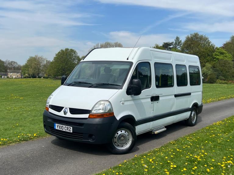 2010 Renault Master LM35dCi 100 Medium Roof Patient Transfer Bus PANEL VAN Diesel Manual