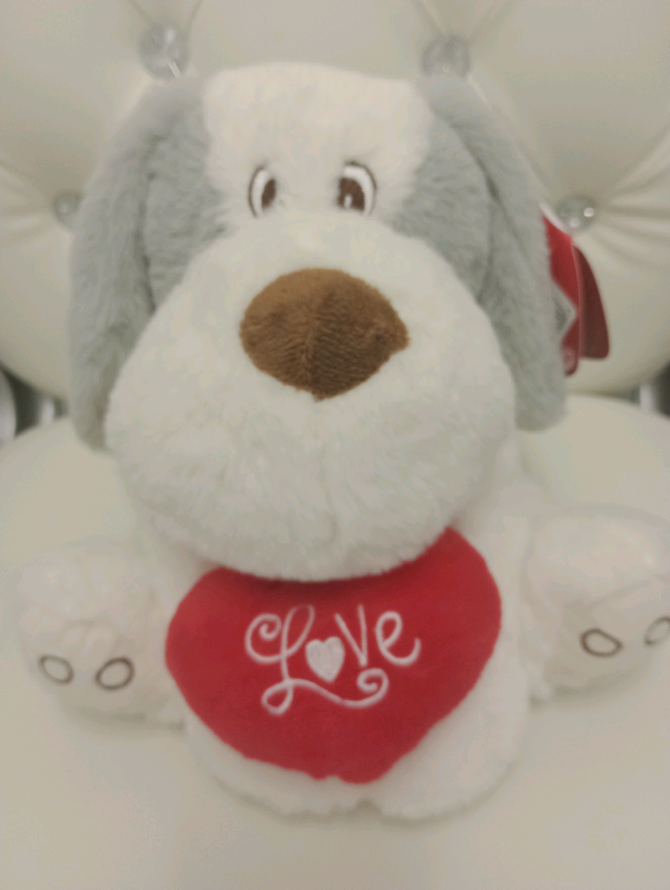 'LOVE' DOG SOFT TOY (NEW)