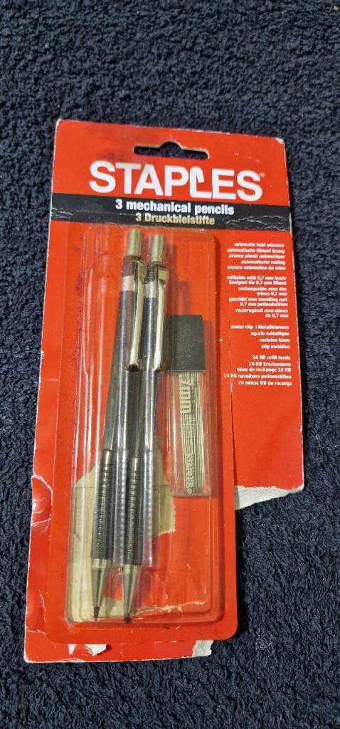 Staples mechanical pencils X2 with spare lead - Black/silver - (originally 3pk)