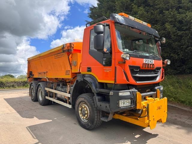 2020 IVECO TRAKKER 410 EURO 6 6X6 Cutbertson walking floor ex council