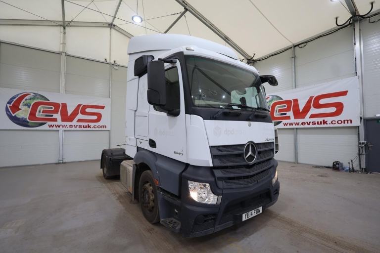 2014 (14 PLATE) Mercedes Benz  ACTROS 1840 4x2 Euro 6 Tractor Units