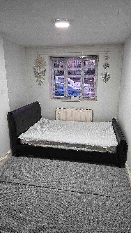 Room to let