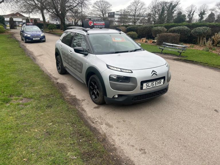 2015 Citroen C4 Cactus BLUEHDI FEEL Hatchback Diesel Manual