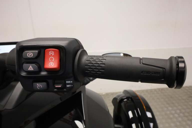 2025 Can-Am Spyder F3-S Trike - IN STOCK NOW 