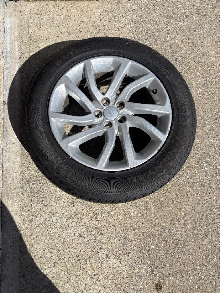 Genuine 18” Land Rover Wheels